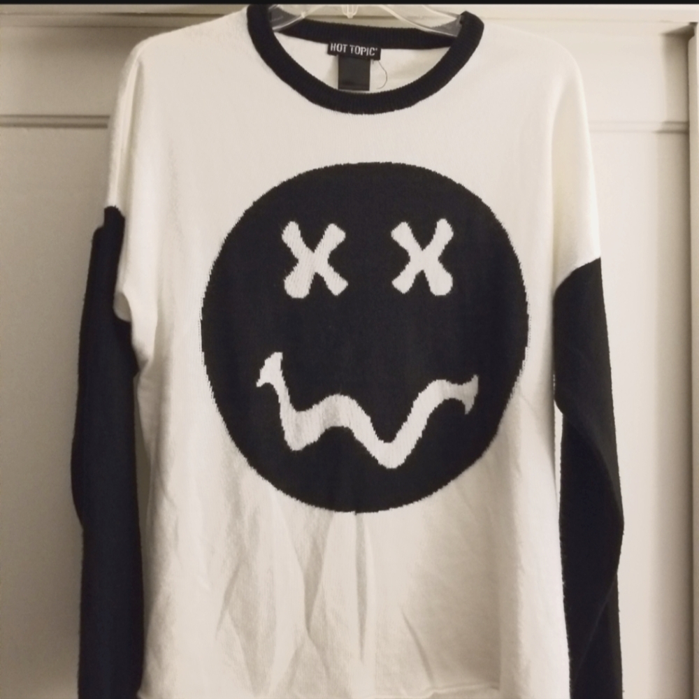*ISO* Hot Topic Lightweight sweater black and white smiley face design, any size
